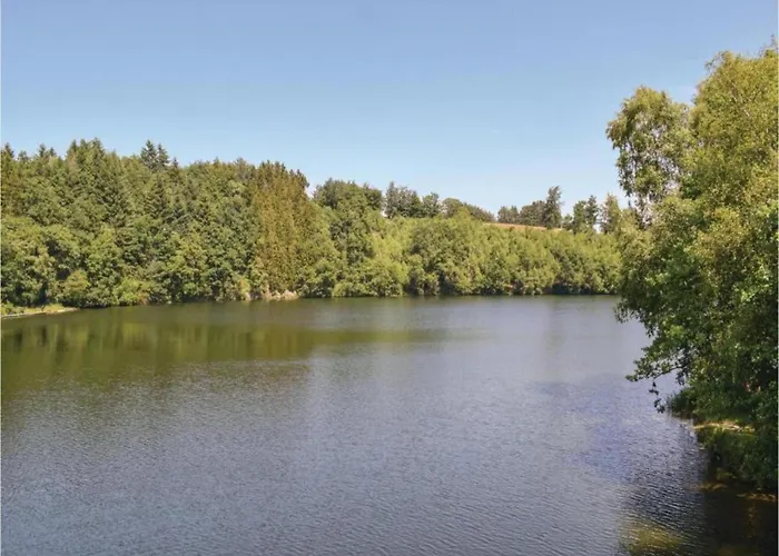 In Halenfeld-amel With Terrace *